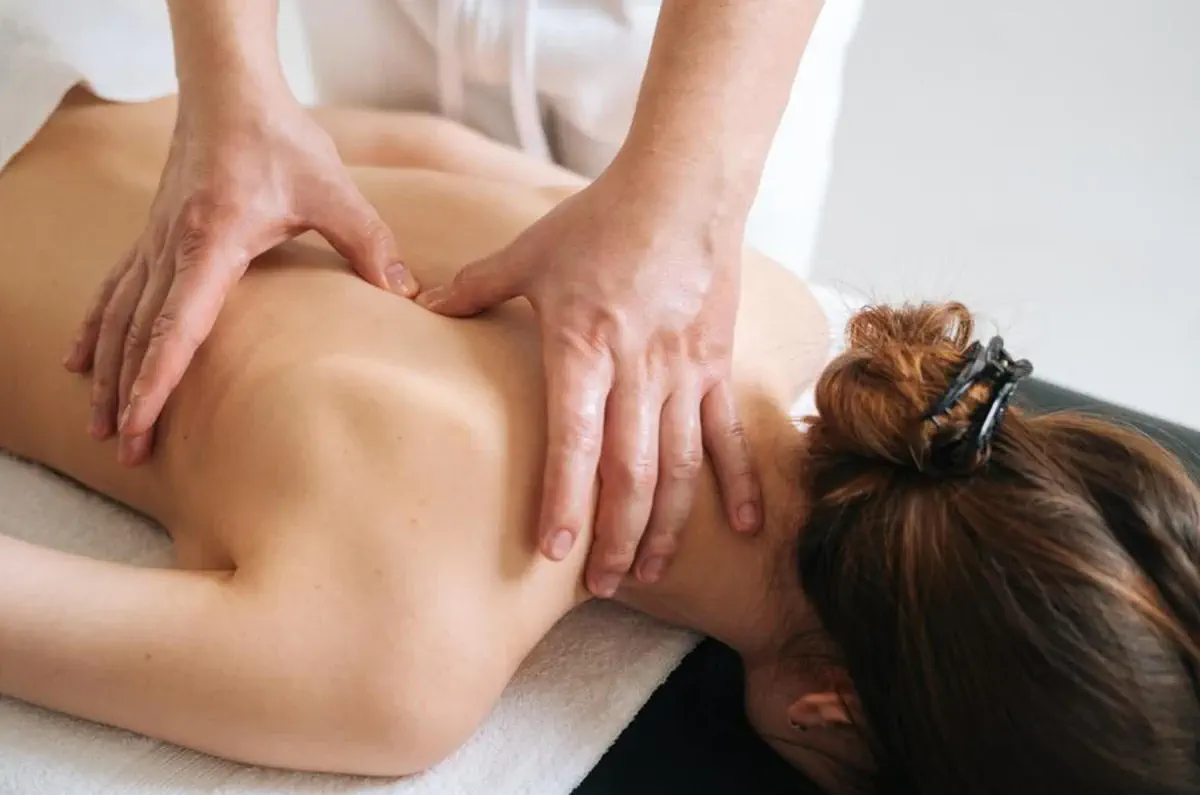 Oil Relaxing Massage at Angel Massage Spa Sun City